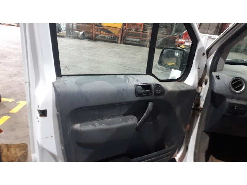 ford tourneo connect (tc7) del año 2010