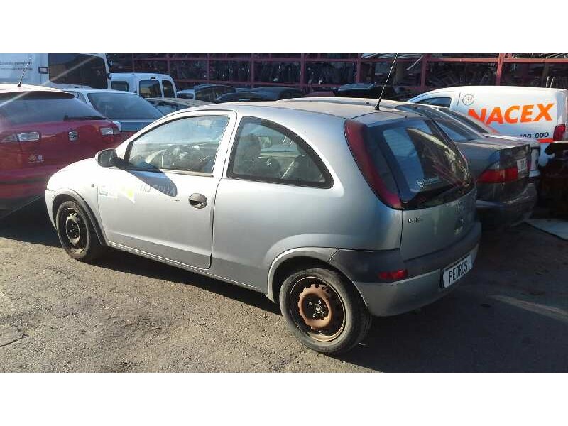 opel corsa c del año 2002