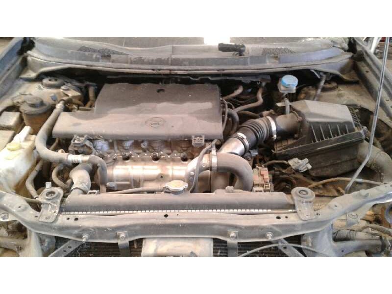 nissan primera berlina (p12) del año 2002