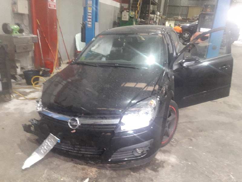 opel astra h berlina del año 2006