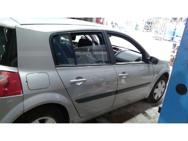 renault megane ii berlina 5p del año 2002