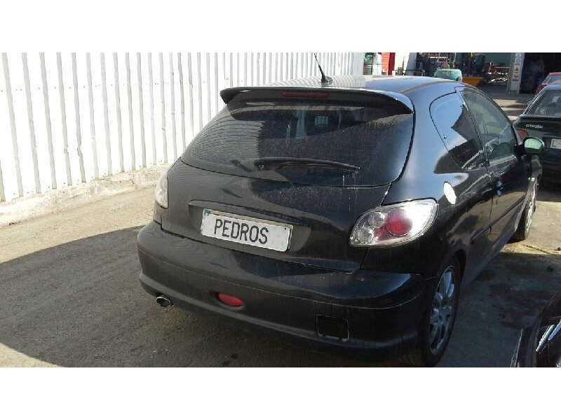 peugeot 206 berlina del año 2005
