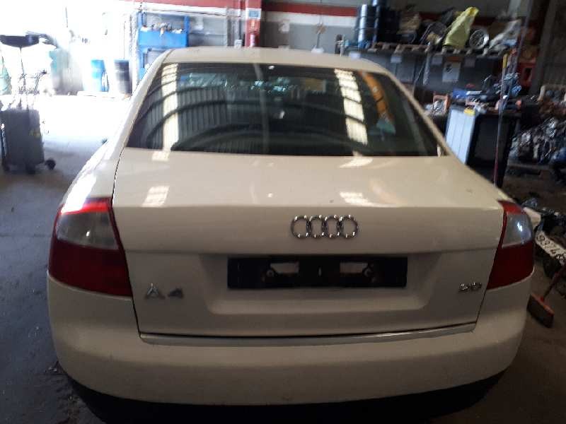 audi a4 berlina (8e) del año 2001