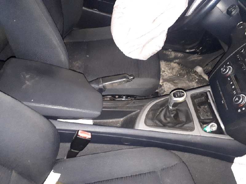 bmw serie 1 berlina (e81/e87) del año 2008