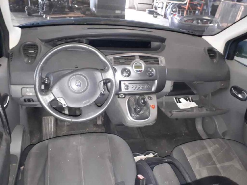 renault scenic ii del año 2005