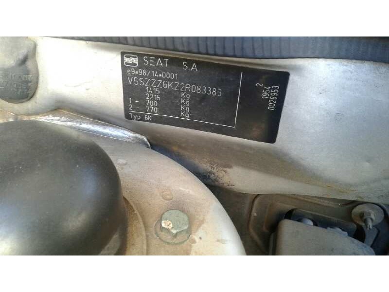 seat ibiza (6k1) del año 2001