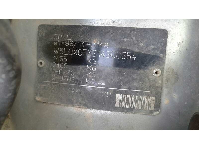 opel corsa c del año 2001