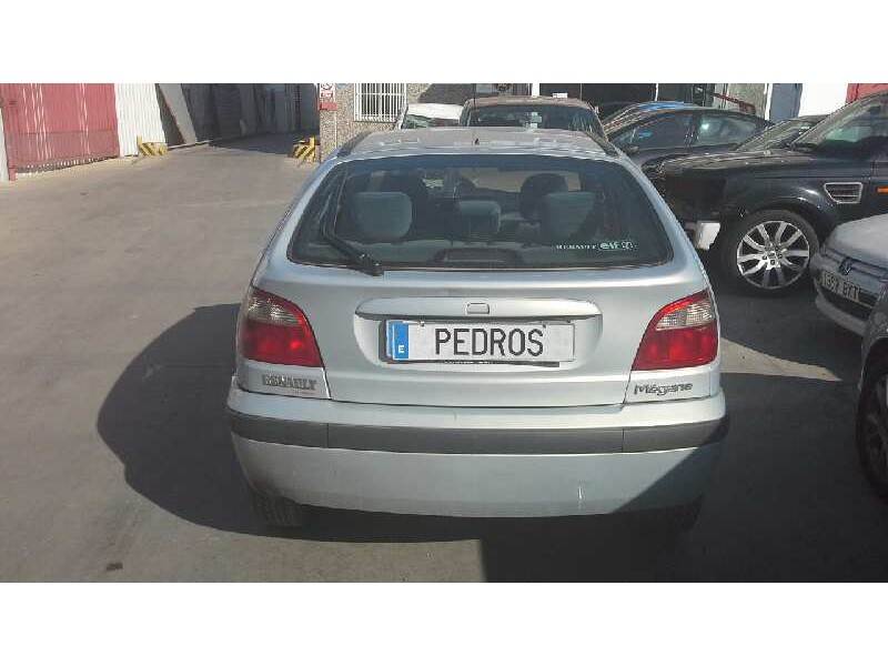 renault megane i fase 2 berlina (ba0) del año 2002