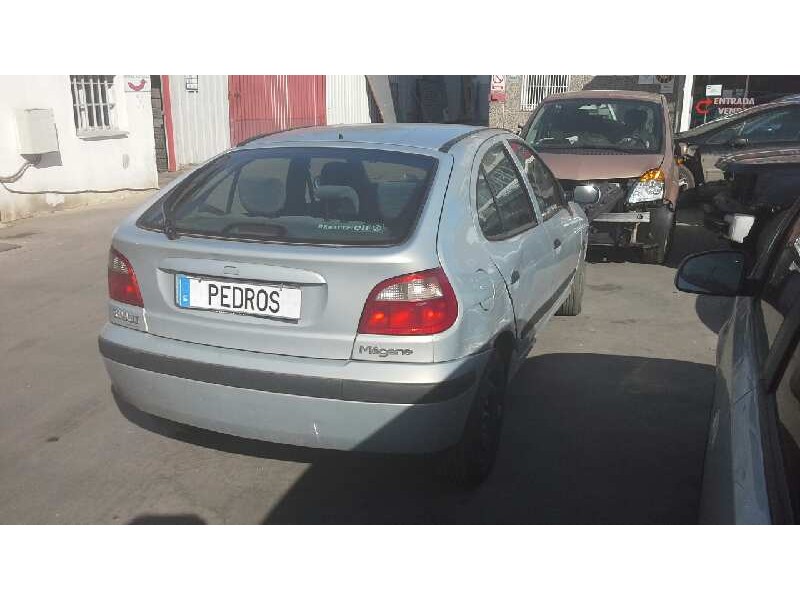 renault megane i fase 2 berlina (ba0) del año 2002