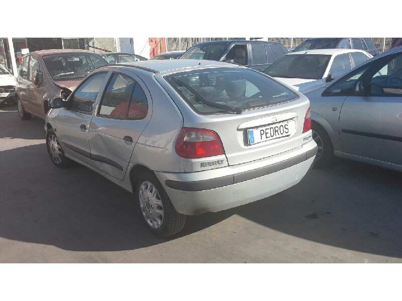 renault megane i fase 2 berlina (ba0) del año 2002