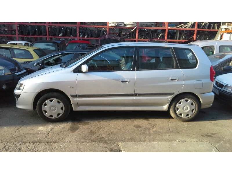 mitsubishi space star (dg0) del año 2003