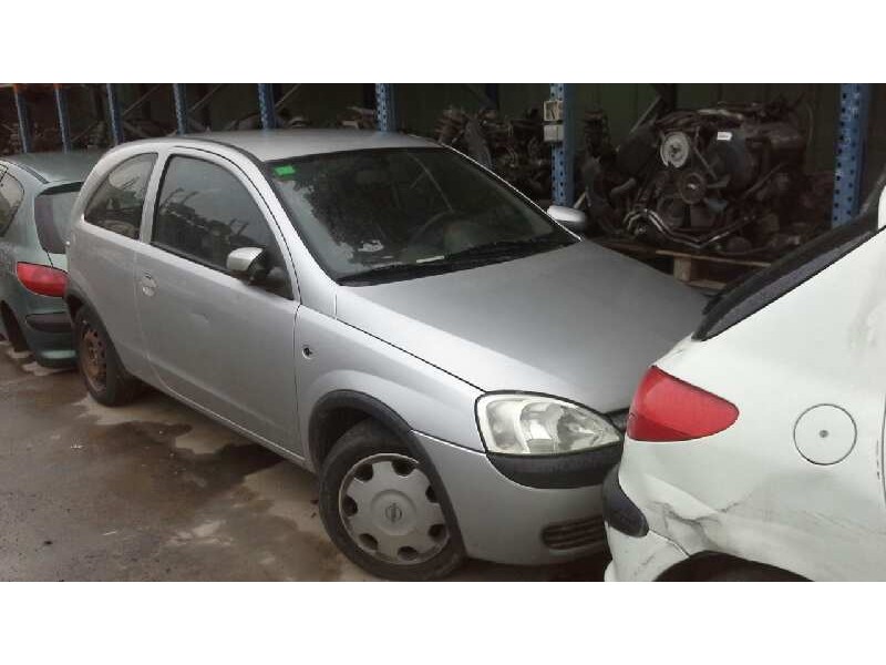 opel corsa c del año 2002