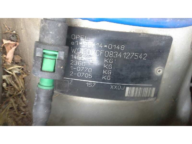 opel corsa c del año 2002