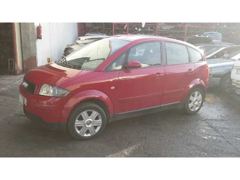 audi a2 (8z) del año 2002