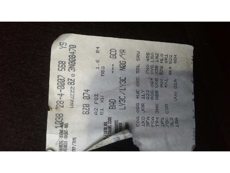 audi a2 (8z) del año 2002