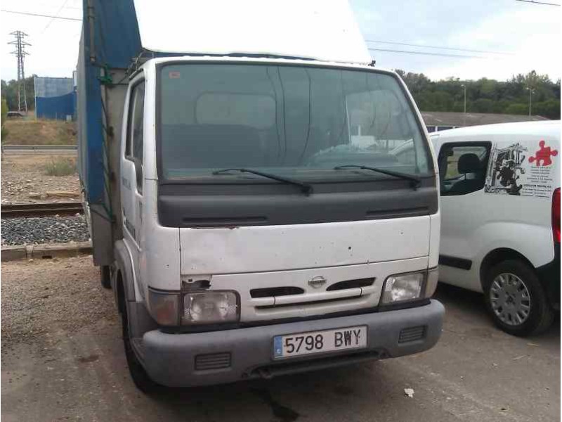 nissan cabstar e del año 2002