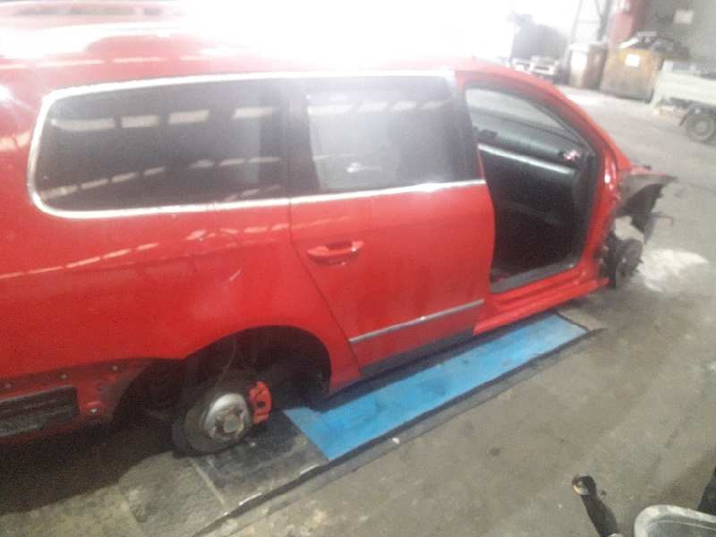 volkswagen passat variant (3c5) del año 2007