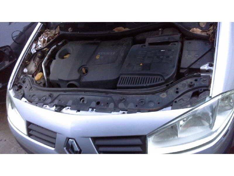 renault megane ii berlina 5p del año 2004