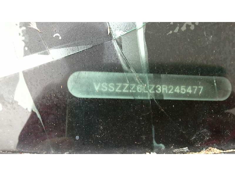 seat ibiza (6l1) del año 2004