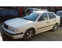 SKODA OCTAVIA BERLINA (1U2)