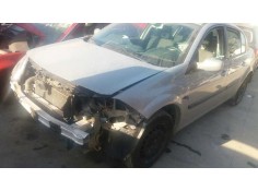 renault megane ii classic berlina del año 2005