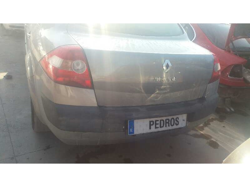 renault megane ii classic berlina del año 2005