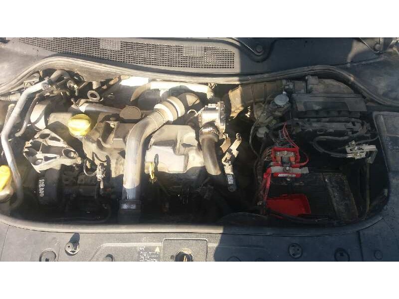 renault megane ii classic berlina del año 2005