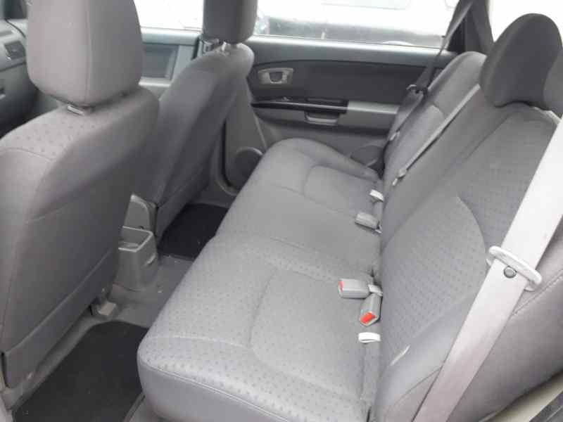 kia carens del año 2005