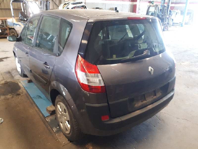 renault scenic ii del año 2005