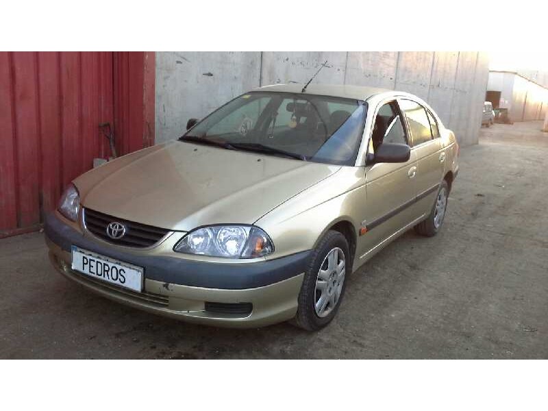 toyota avensis berlina (t 22) del año 2002