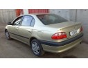 TOYOTA AVENSIS BERLINA (T 22)