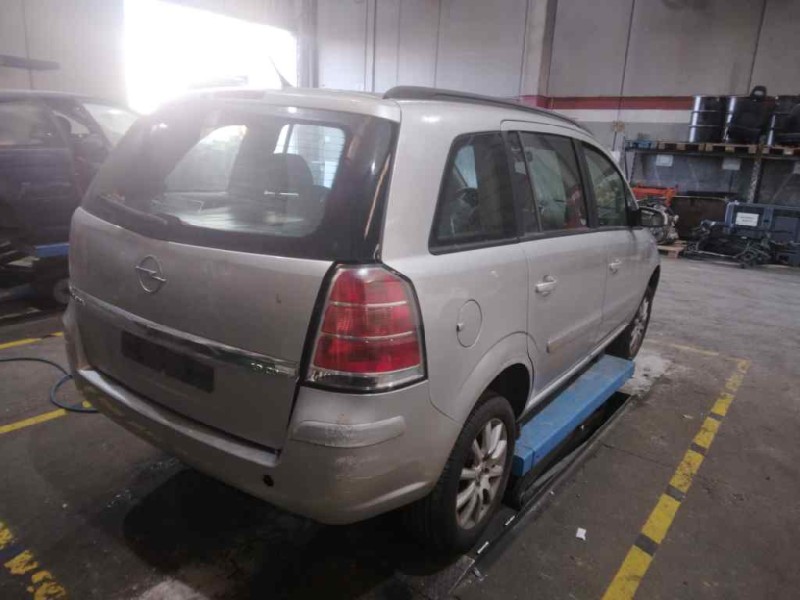opel zafira b del año 2006