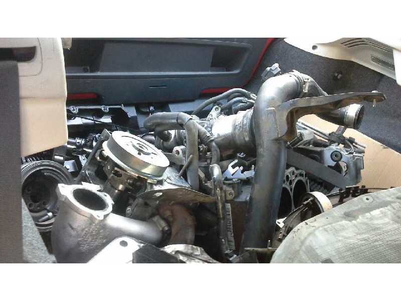 seat ibiza (6j5) del año 2010