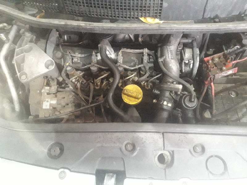 renault scenic ii del año 2004