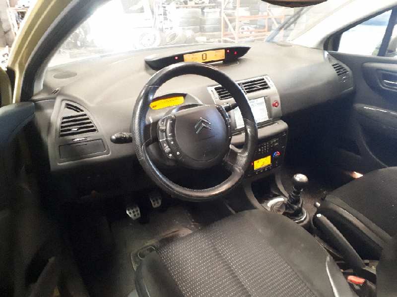 citroën c4 coupe del año 2005