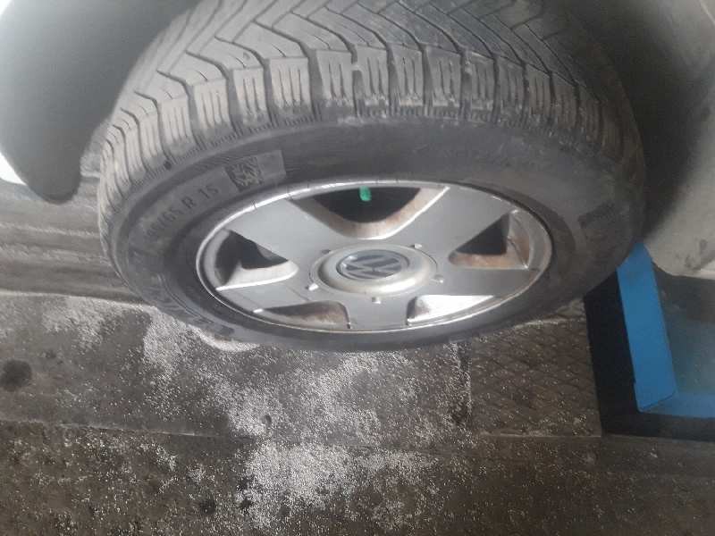 volkswagen golf iv berlina (1j1) del año 1999