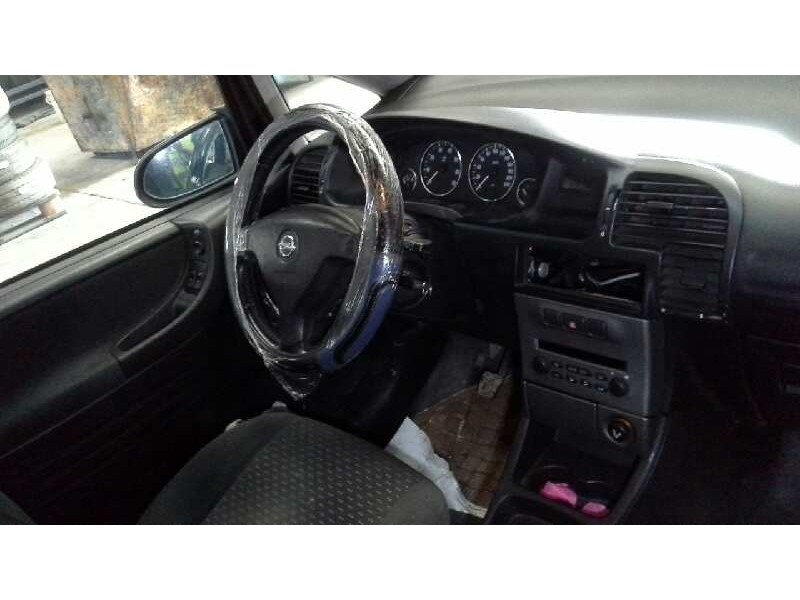 opel zafira a del año 2003