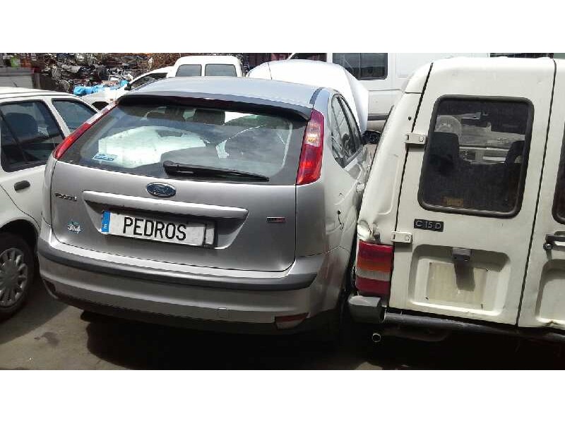 ford focus berlina (cap) del año 2006