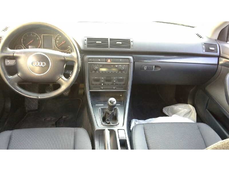 audi a4 berlina (8e) del año 2002