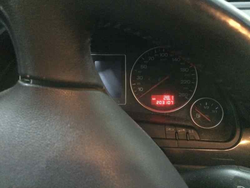 audi a4 berlina (8e) del año 2002