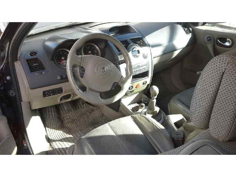 renault megane ii berlina 3p del año 2004