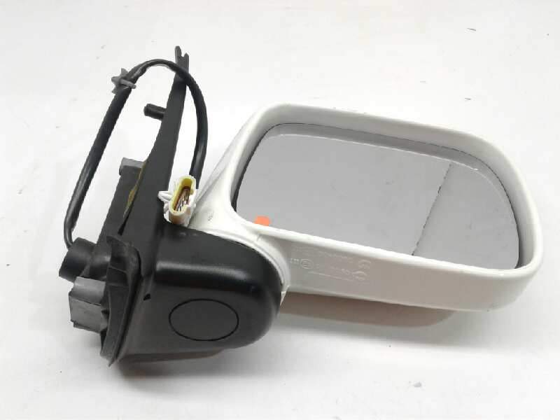 Recambio de retrovisor derecho para nissan terrano/terrano.ii (r20) referencia OEM IAM E9010050 BLANCO 