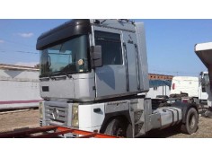 renault magnum del año 2003 2