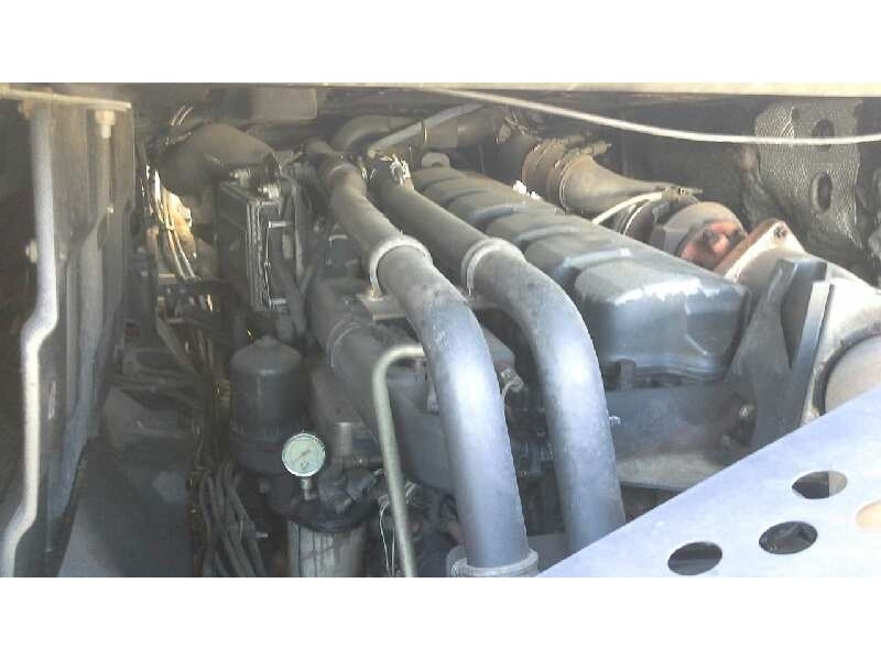 renault magnum del año 2003