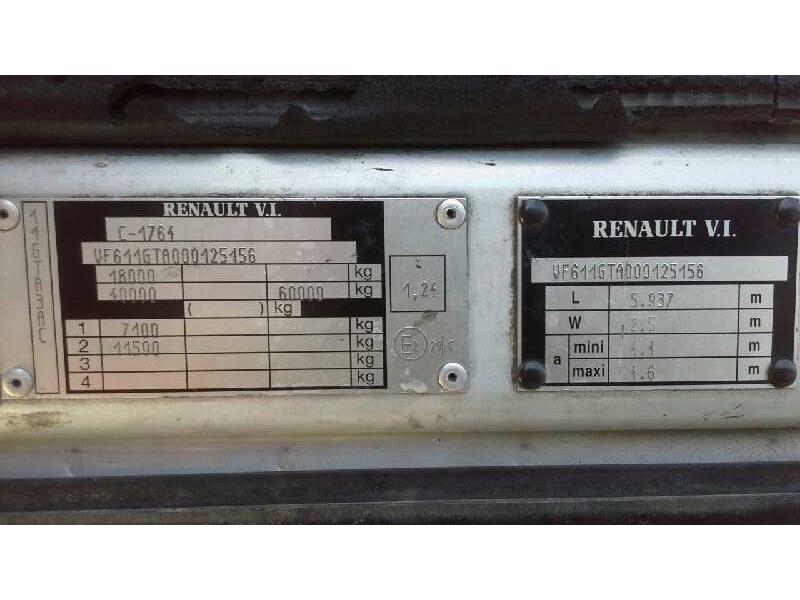 renault magnum del año 2003