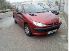 peugeot 206 berlina del año 2000