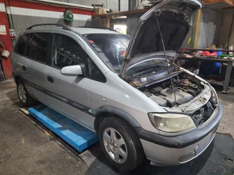 opel zafira a del año 2002
