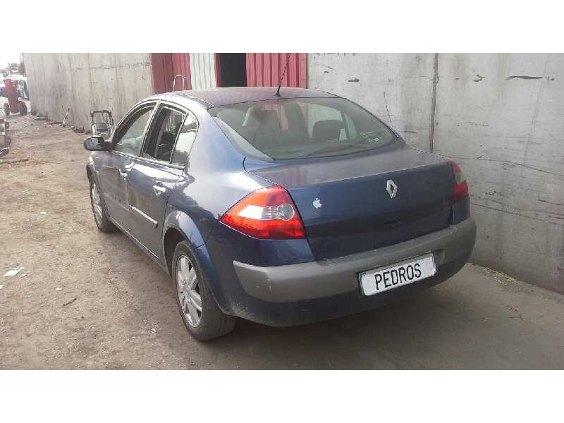 renault megane ii classic berlina del año 2004