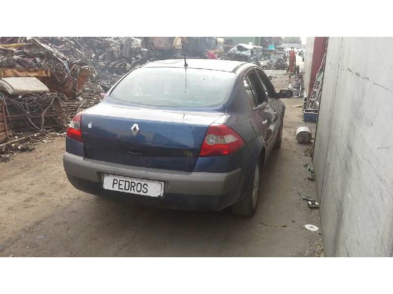 renault megane ii classic berlina del año 2004