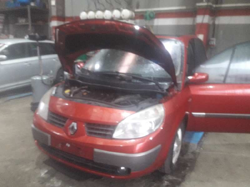 renault scenic ii del año 2004